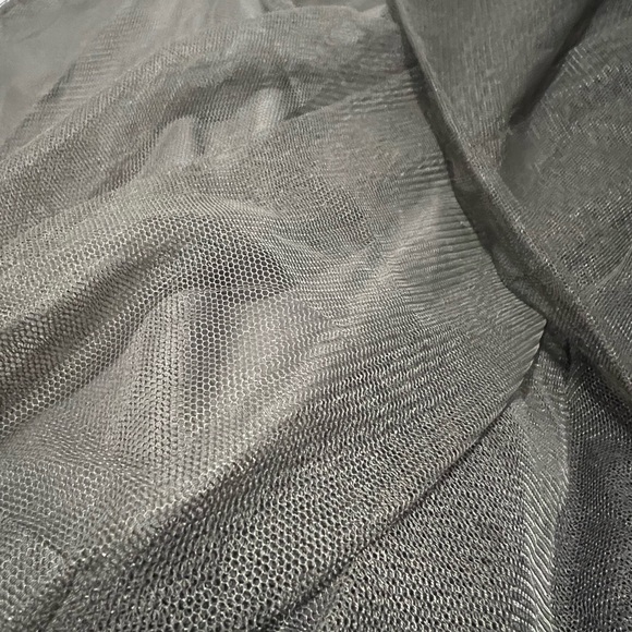 Vera Wang dress size US Small ( size 4) - Picture 4 of 9